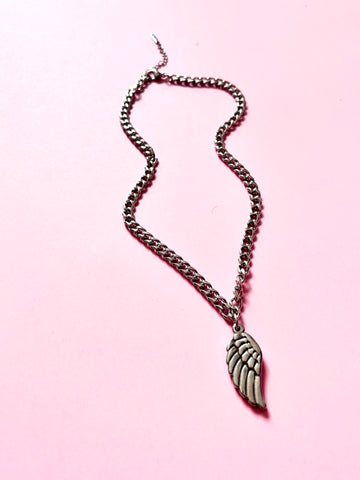 Silver angel wing